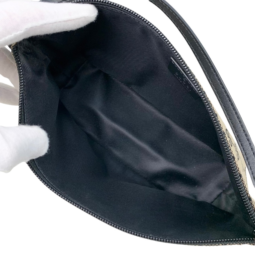 GUCCI Monogram Boat Pochette - Picture 11 of 13